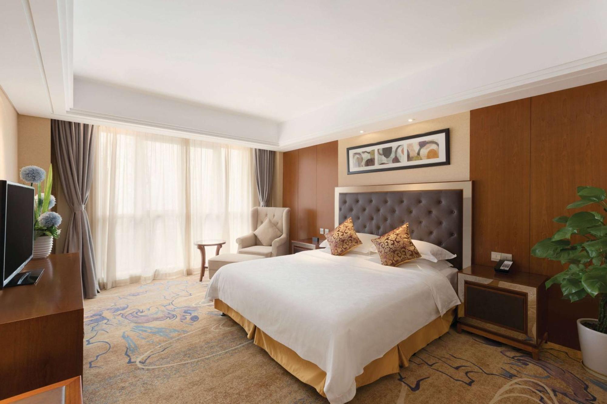 Отель Ramada Nanjing Нанкин Экстерьер фото